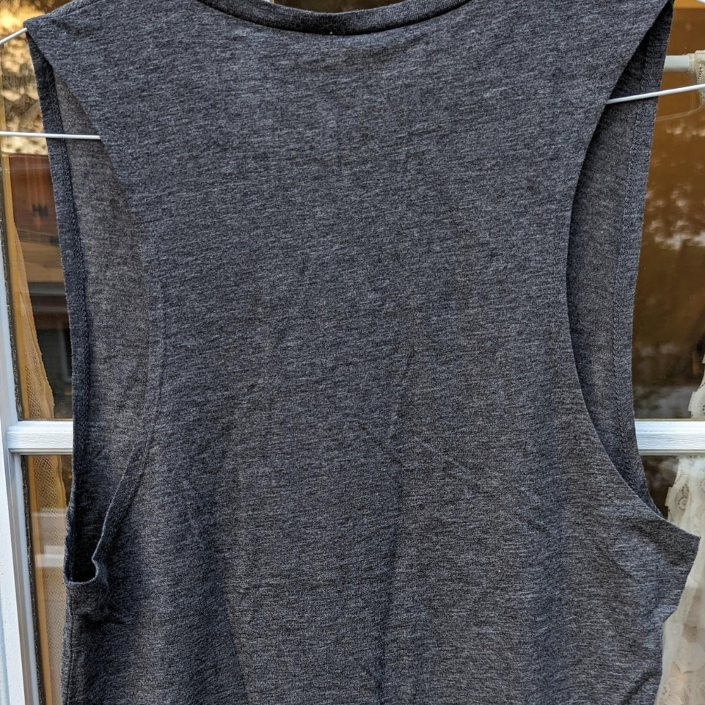 NWT ModernLux Peace Chakra Muscle Tank Mandala Zen Americana Yoga Medium - Picture 2 of 6